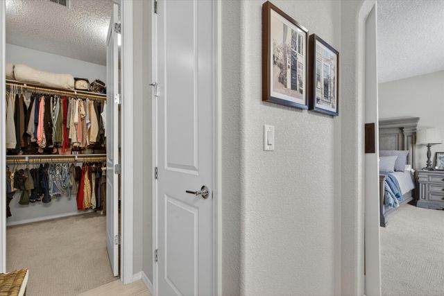 922 Turquesa Loop SE, Rio Rancho, NM 87124