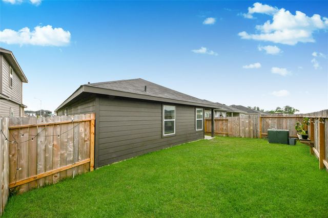 1010 Muscadine Vine Lane, Houston, TX 77090