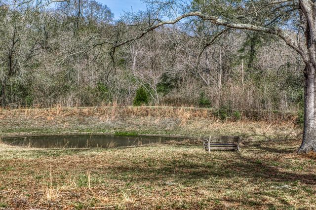 10822 N Korthauer, Bellville, TX 77418