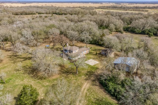 10822 N Korthauer, Bellville, TX 77418