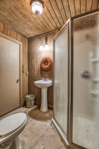 10822 N Korthauer, Bellville, TX 77418