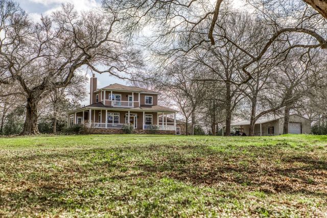 10822 N Korthauer, Bellville, TX 77418