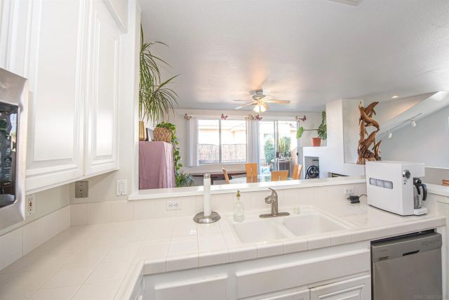 4175 Via Candidiz 21, San Diego, CA 92130