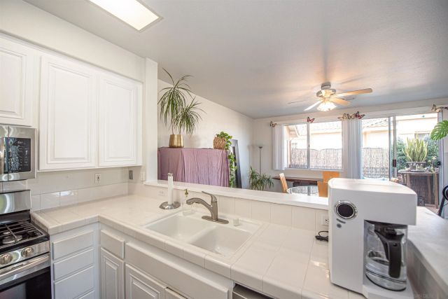 4175 Via Candidiz 21, San Diego, CA 92130