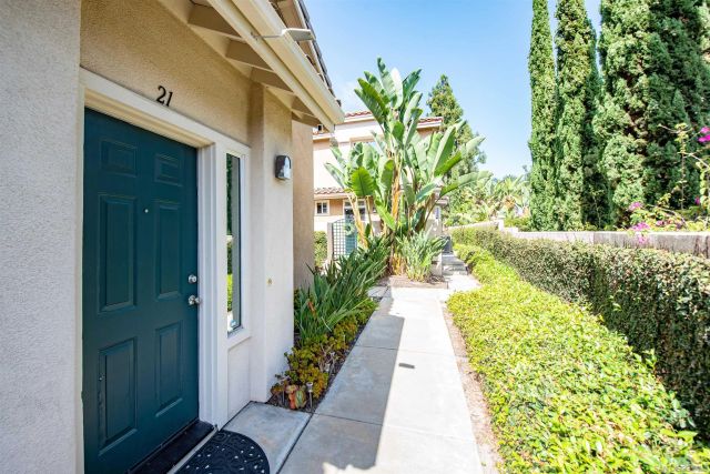 4175 Via Candidiz 21, San Diego, CA 92130