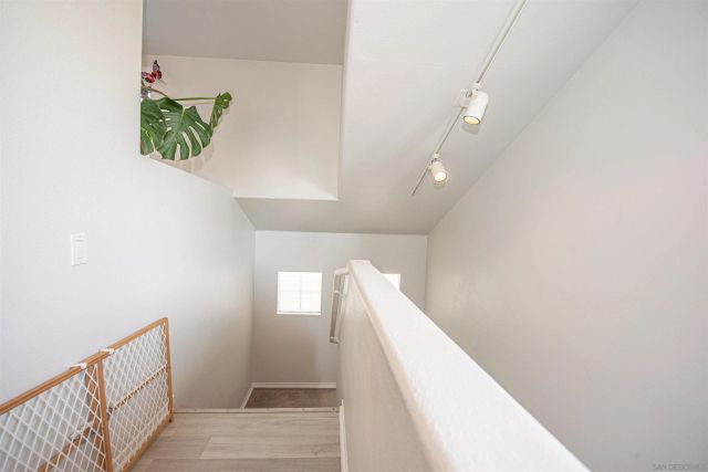 4175 Via Candidiz 21, San Diego, CA 92130