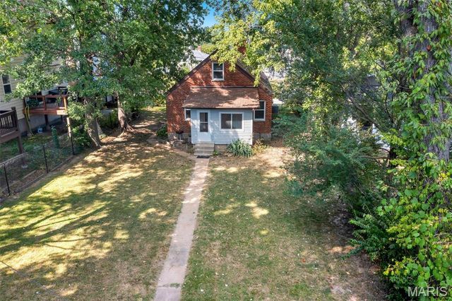 6750 Plateau Avenue, St Louis, MO 63139