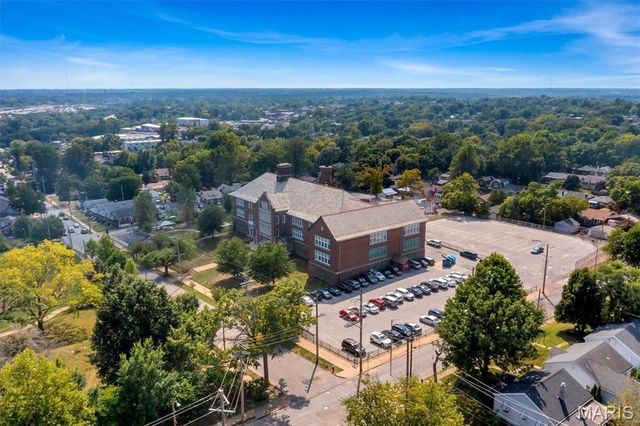 6750 Plateau Avenue, St Louis, MO 63139