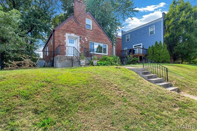 6750 Plateau Avenue, St Louis, MO 63139