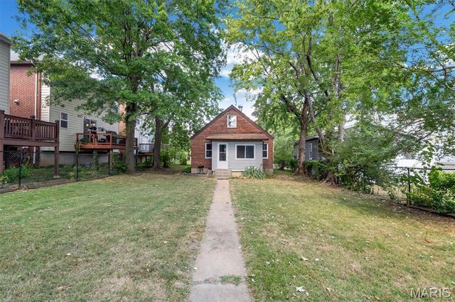 6750 Plateau Avenue, St Louis, MO 63139
