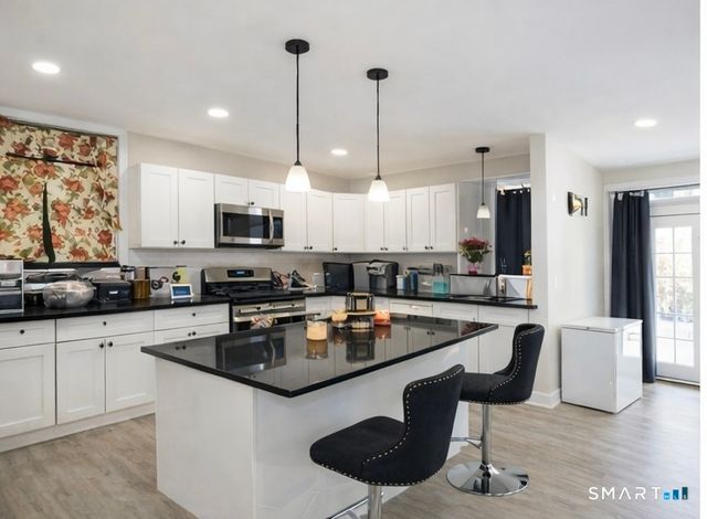 77 Frank Street, New Haven, CT 06519