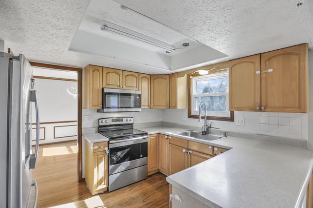 7898 Sarahurst Drive, Dublin, OH 43016