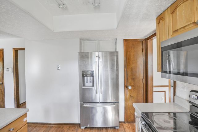 7898 Sarahurst Drive, Dublin, OH 43016