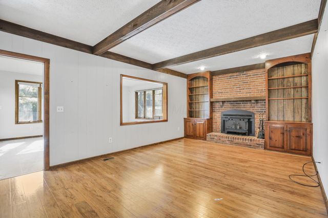 7898 Sarahurst Drive, Dublin, OH 43016