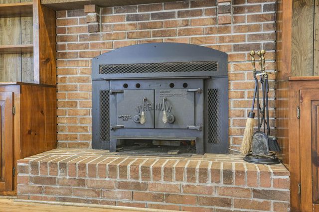 7898 Sarahurst Drive, Dublin, OH 43016