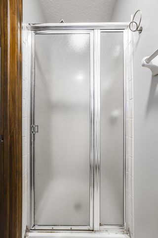 7898 Sarahurst Drive, Dublin, OH 43016