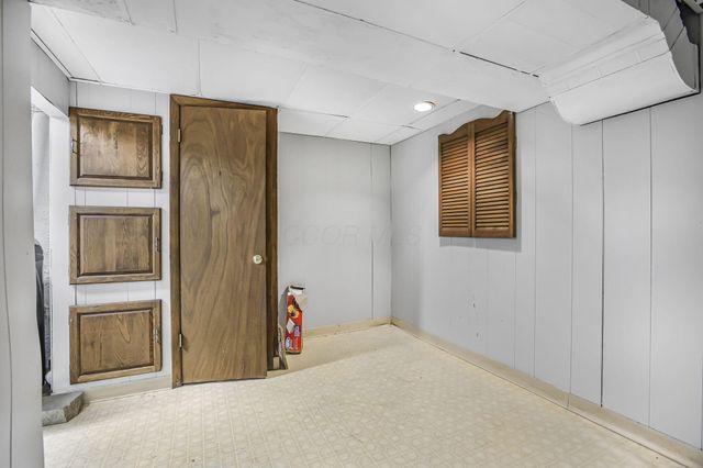 7898 Sarahurst Drive, Dublin, OH 43016