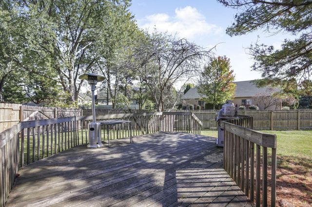 7898 Sarahurst Drive, Dublin, OH 43016