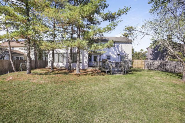 7898 Sarahurst Drive, Dublin, OH 43016