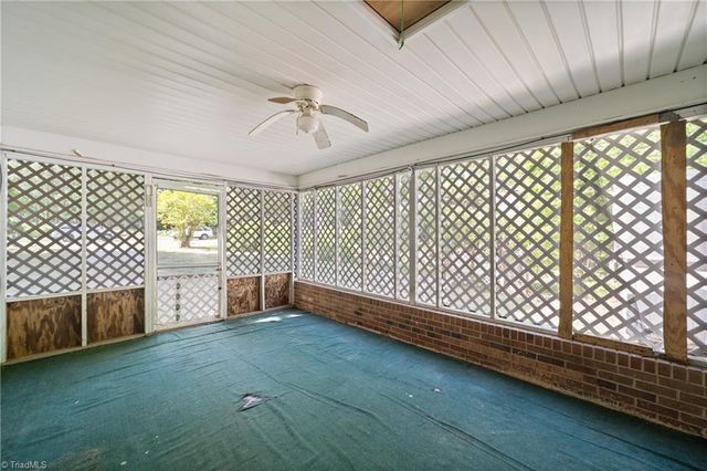 9241 Sahabi Road, Kernersville, NC 27284