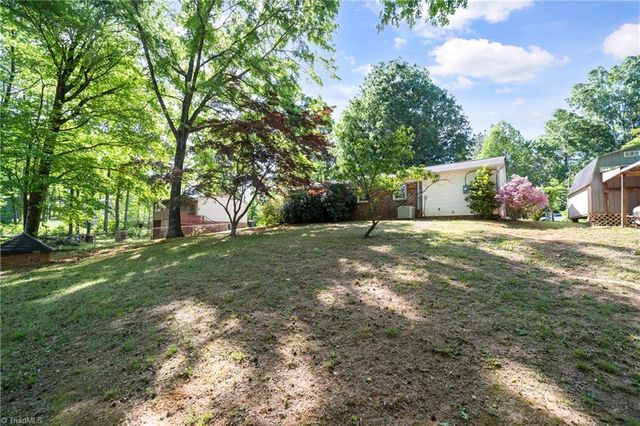 9241 Sahabi Road, Kernersville, NC 27284