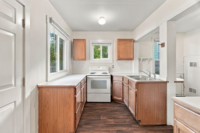 1212 W 14th Ave, Spokane, WA 99204