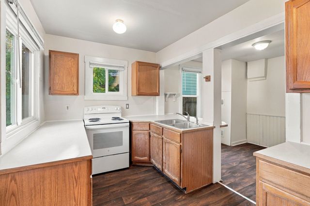 1212 W 14th Ave, Spokane, WA 99204