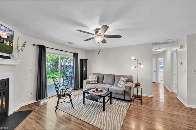 1617 Cassell ST, Virginia Beach, VA 23454