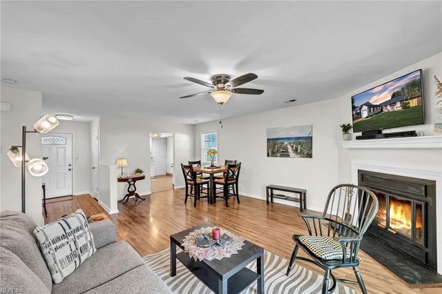 1617 Cassell ST, Virginia Beach, VA 23454