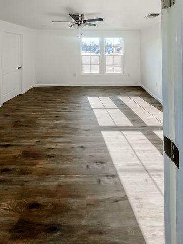 2306 Austin Avenue, Brownwood, TX 76801