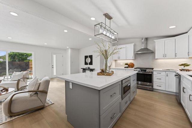 236 Lassen Avenue, Mountain View, CA 94043