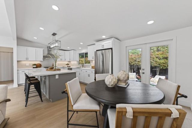 236 Lassen Avenue, Mountain View, CA 94043