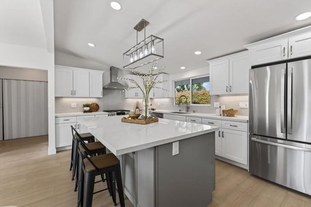 236 Lassen Avenue, Mountain View, CA 94043
