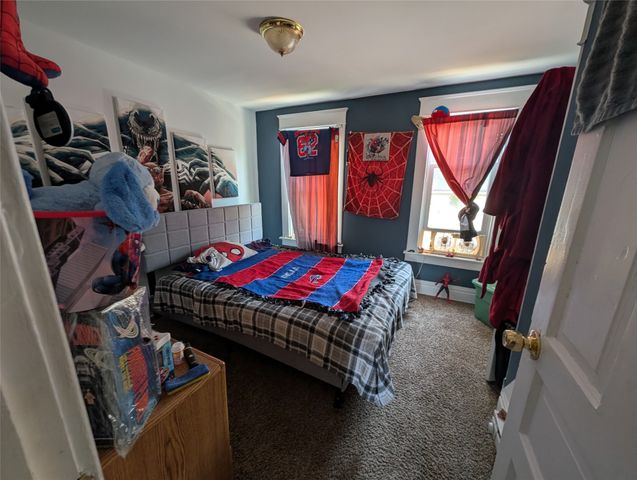 828 W 17TH Street, Erie, PA 16502