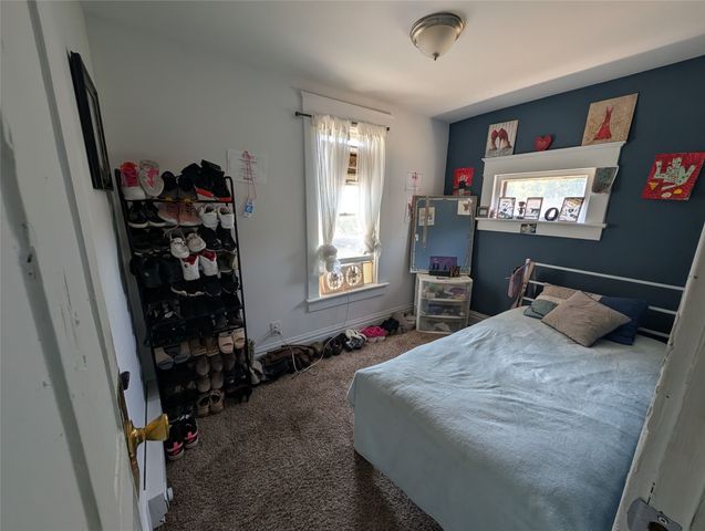 828 W 17TH Street, Erie, PA 16502