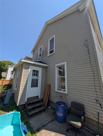 828 W 17TH Street, Erie, PA 16502