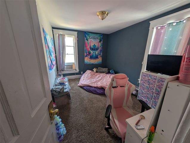 828 W 17TH Street, Erie, PA 16502
