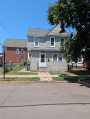 828 W 17TH Street, Erie, PA 16502