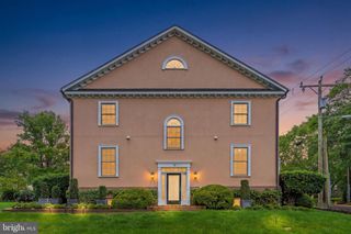 12 ORANGE DR, Middleburg, VA 20117
