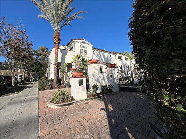 1752 Grand Avenue 2, Long Beach, CA 90804