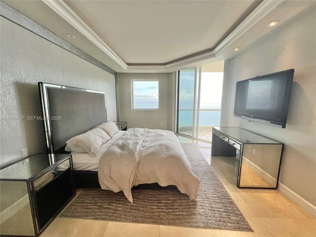 17875 Collins Avenue 4305, Sunny Isles Beach, FL 33160