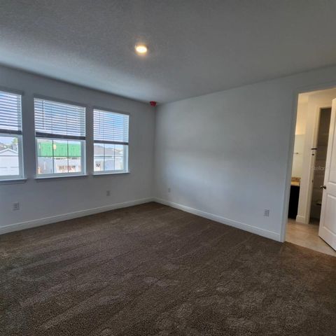 19050 BLUELEAF STREET, Orlando, FL 32827