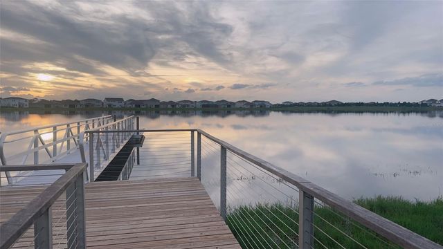 19050 BLUELEAF STREET, Orlando, FL 32827