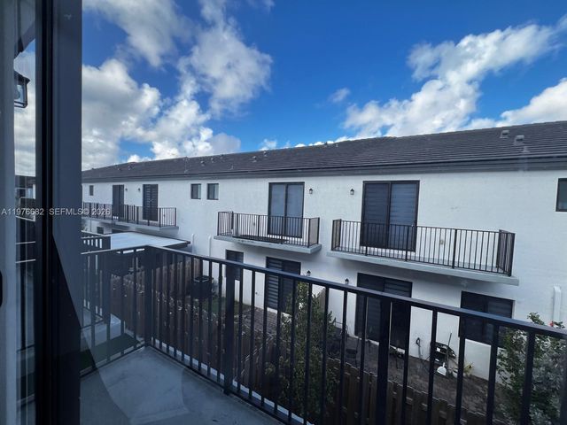 13644 SW 157th Ct 0, Miami, FL 33196