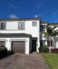 13644 SW 157th Ct 0, Miami, FL 33196