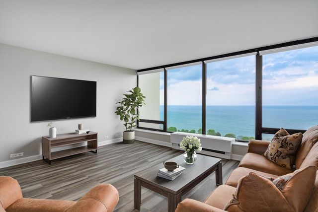 5445 N Sheridan Road 2708, Chicago, IL 60640