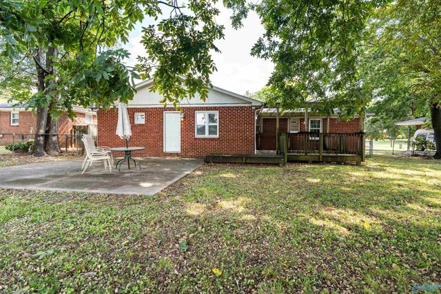 805 W Arbor Drive NW, Huntsville, AL 35811