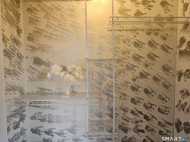 932 Saybrook Road, Middletown, CT 06457