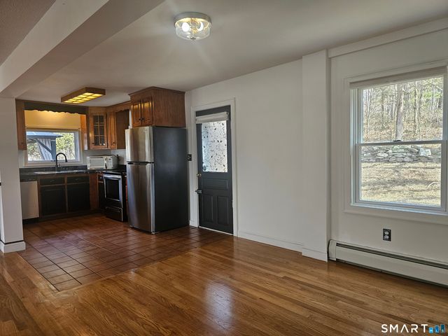 932 Saybrook Road, Middletown, CT 06457