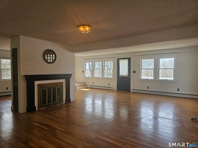 932 Saybrook Road, Middletown, CT 06457